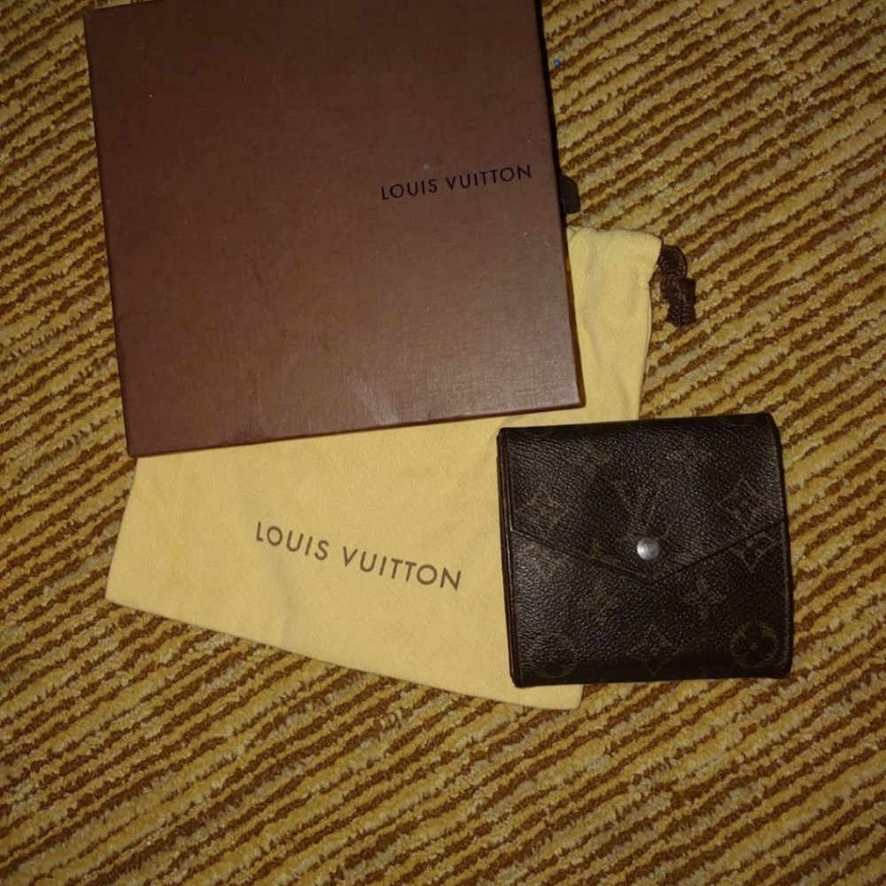Authentic Louis Vuitton wallet